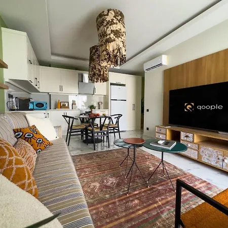 Qoople Elite 4 Elize 29 Boho Style In Premium Location