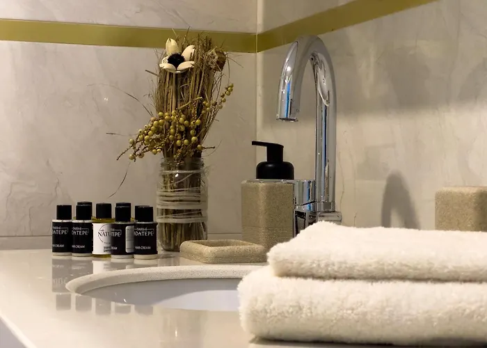 Qoople Elite 4 Elize 29 Boho Style In Premium Location Apartment